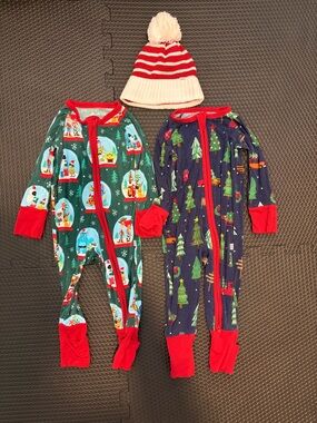 2 Little Sleepies Christmas zippies and hat 3-6 months